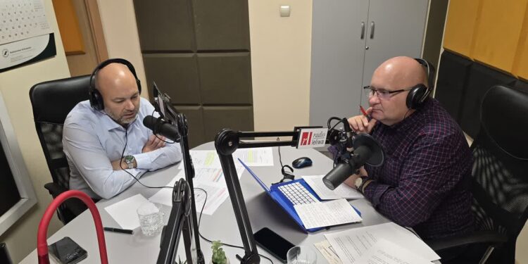 Mielec: Prezydent Mielca Radosław Swół – odpowiadał na pytania słuchaczy