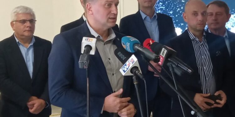 Gorzyce, Sandomierz: Możliwa współpraca Federal-Mogul i Pilkington z Polską Grupą Zbrojeniową