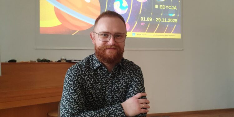 Krzysztof Piersa terapeuta do spraw uzależnień, autor poradnikó profilaktycznych, książek kryminalnych i sensacyjnych