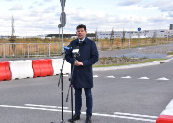 Stalowa Wola: Na konferencji o planach budowy małej elektrowni jądrowej i zbliżającej się sesji Rady Miejskiej
