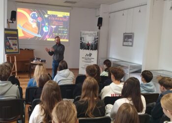 Tarnobrzeg: Terapia słowem. Spotkanie z Krzysztofem Piersą w miejskiej bibliotece