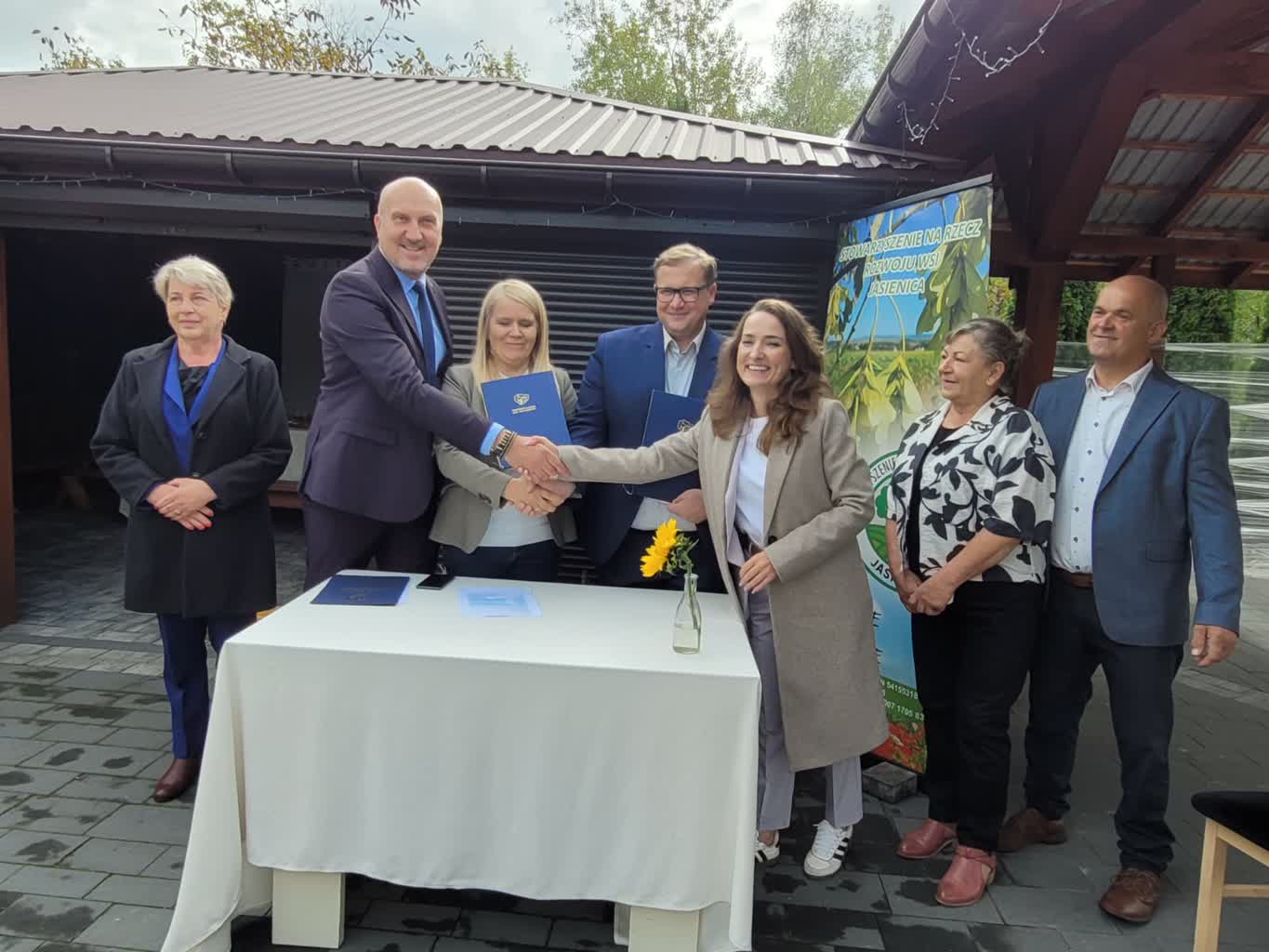 WhatsApp Image 2025-10-07 at 16.08.07(10).jpeg