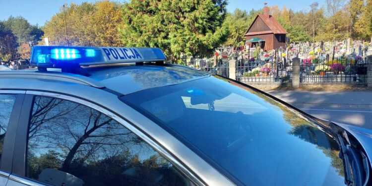 Nisko: Policyjne działania podczas Wszystkich Świętych