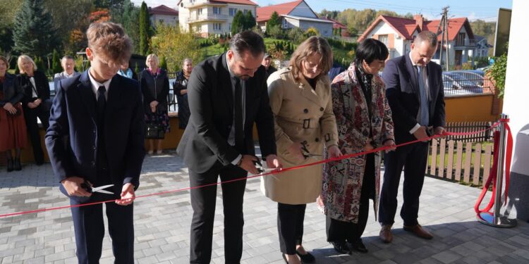 Dębica: Nowoczesna hala sportowa w Gumniskach oficjalnie otwarta