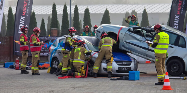 Nisko, Stalowa Wola: Stalowowolscy strażacy najlepsi – za nami Mistrzostwa Województwa Podkarpackiego w Ratownictwie Technicznym
