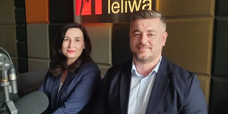 Prezes TARR Sebastian Pawlos i wiceprezes Ewelina Mysłek