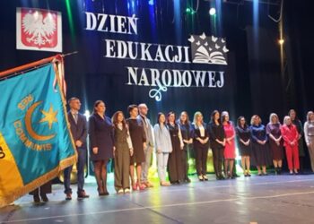 Tarnobrzeg: Nagrody i akty mianowania dla nauczycieli