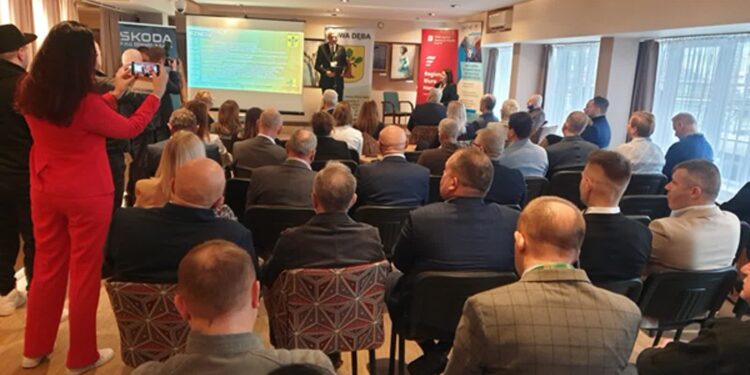 Nowa Dęba. Eksperci, inwestorzy, przedstawiciele samorządu. Za nami II Nowodębskie Forum Biznesu