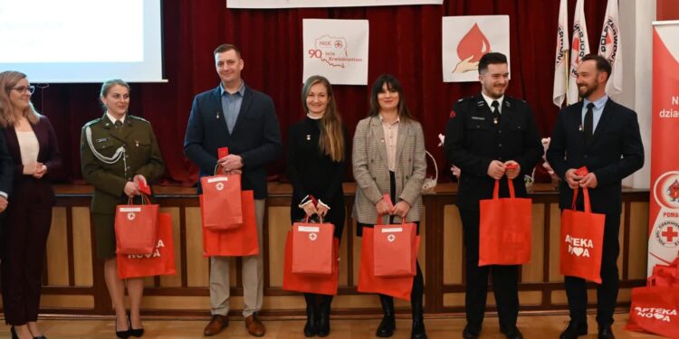 Sandomierz: Dni Honorowego Krwiodawstwa Polskiego Czerwonego Krzyża