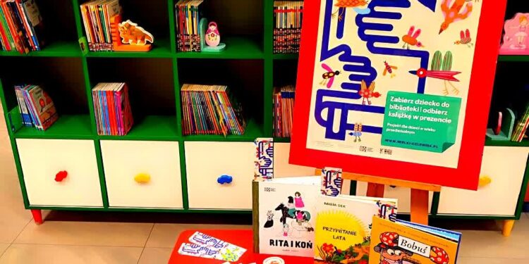 Stalowa Wola: Ruszyła akcja wyprawek czytelniczych – zapisz dziecko do MBP a dostaniesz 3 książki