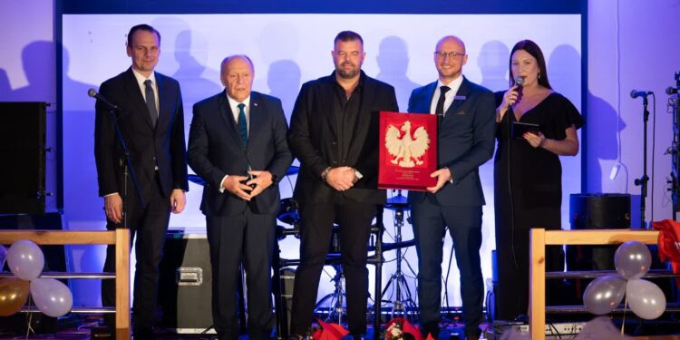 Chwałowice: Imponująca kwota dla chorych dzieci dzieki balowi charytatywnemu