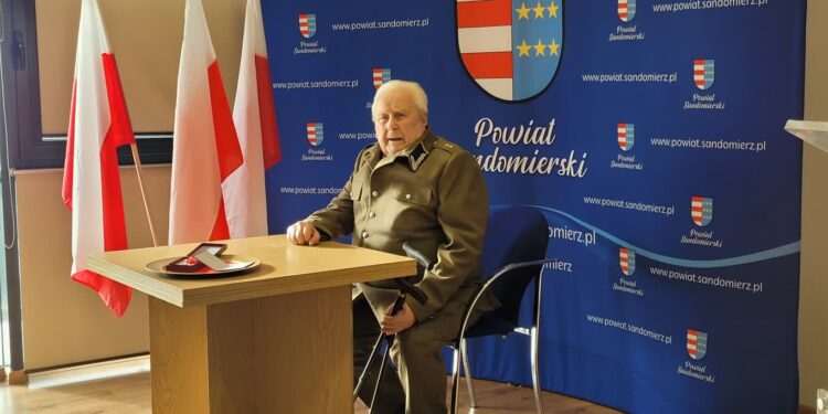 Sandomierz: Powstaniec warszawski Kazimierz Morgaś uhonorowany przez prezydenta RP