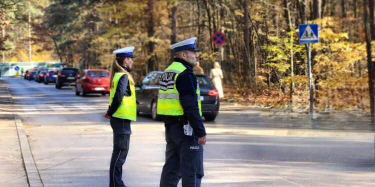 Mielec: Wzmożone działania w ramach akcji „Znicz 2025”