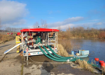 Sandomierz: Strażacy ćwiczyli nad Wisłą