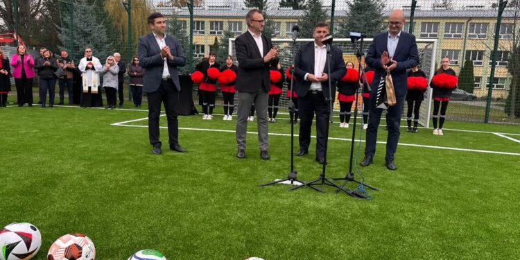 Sandomierz: „Orlik” przy „Budowlance” znów służy młodzieży