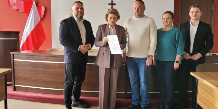 Koprzywnica: Milionowa inwestycja sprawi, że będzie cieplej, taniej i estetyczniej