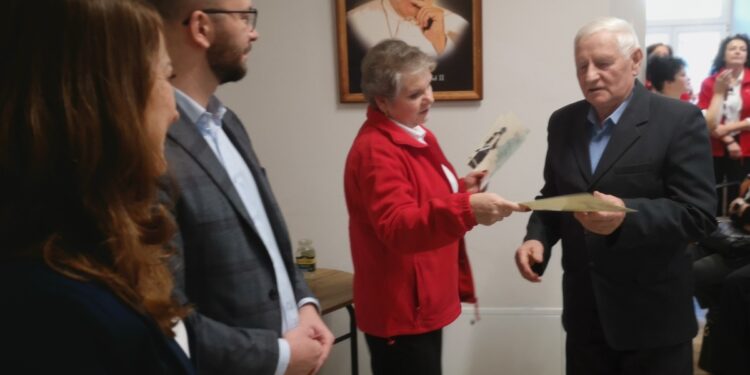 Łoniów. Seniorzy będą bezpieczniejsi