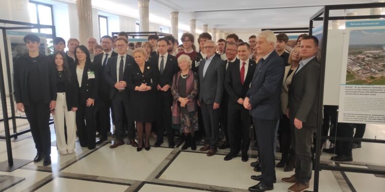 Mielec: Wystawa o  SSE w Sejmie