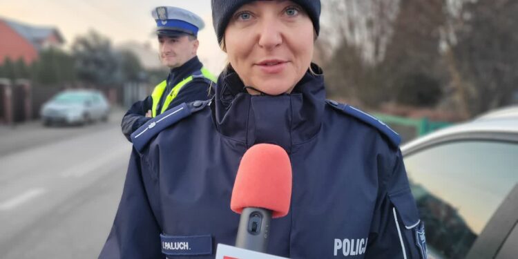 Sandomierz: „Porozmawiajmy o bezpieczeństwie. Możesz mieć na nie wpływ. Nieletni, a odpowiedzialni”