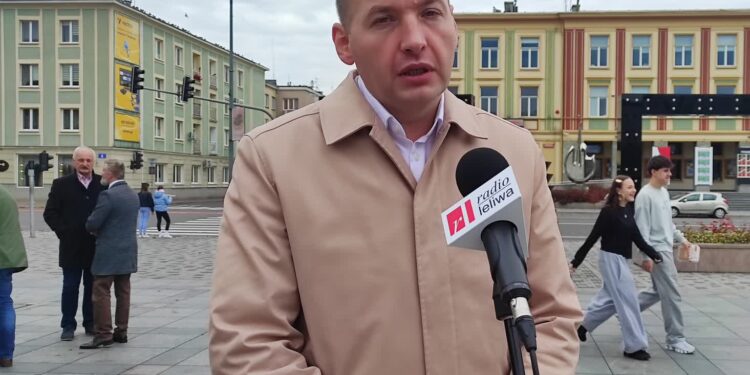 Mielec: Centrum przesiadkowe i nowe rondo