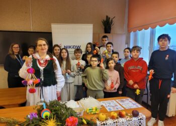 Słupcza: Gawędy i zwyczaje ludowe przybliżają dzieciom kulturę regionu