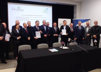 Wadowice Górne: Dwie kluczowe umowy dla powiatu mieleckiego i Mielca…podpisane