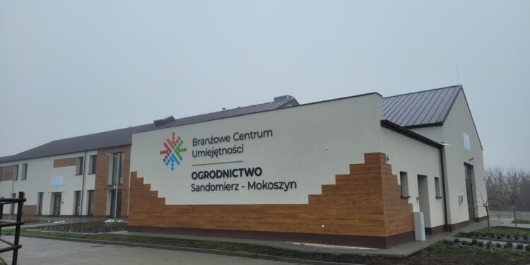 Sandomierz: Nowoczesne Branżowe Centrum Umiejętności rozpoczęło działalność