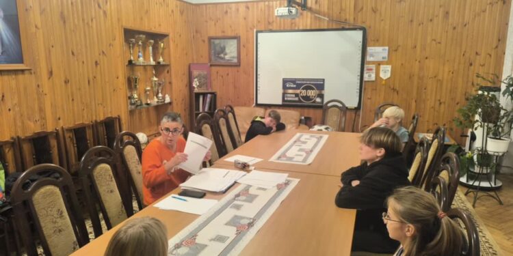 Skopanie, Łonioów. Dzięki temu projektowi młodzież łatwiej wejdzie w dorosłość