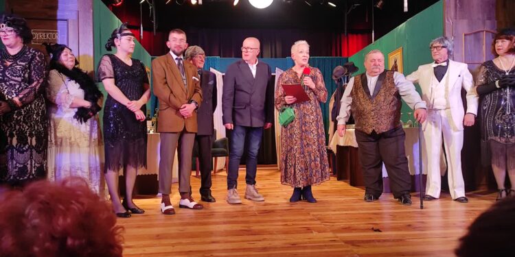 Kolbuszowa:  Z owacjami na stojąco…..