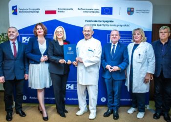 Region: Powstanie Centrum Badań Molekularnych