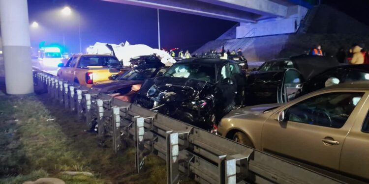 Janów Lubelski: 9 osób rannych w wieczornym karambolu.