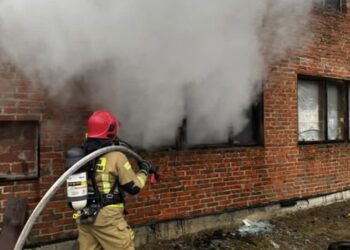 Tarnobrzeg: Pożar domu mieszkalnego przy ul. Zakrzowskiej