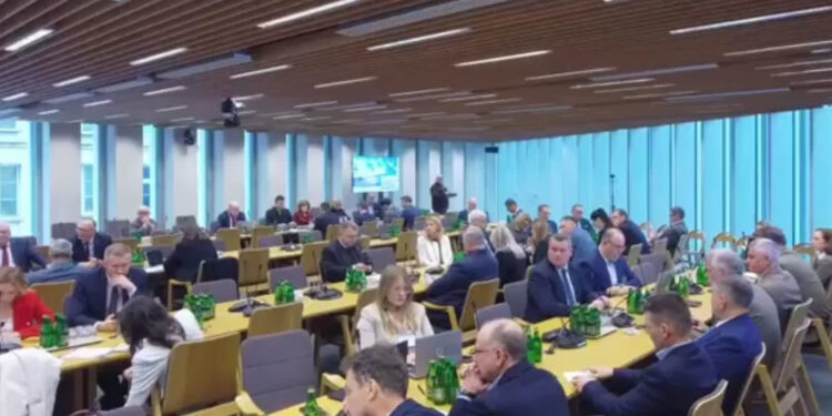 Warszawa: 'NIE” dla atomu w Stalowej Woli – negatywna opinia sejmowej Komisji Ochrony Środowiska