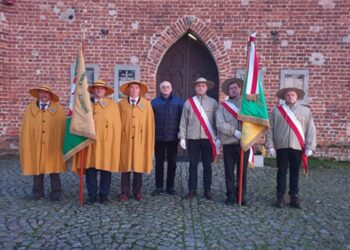 Tarnobrzeg: Pszczelarze uczcili świętego Ambrożego