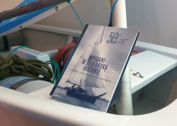 Tarnobrzeg: „Wpisani w żeglarską historię”. Jubileuszowa publikacja TOZŻ