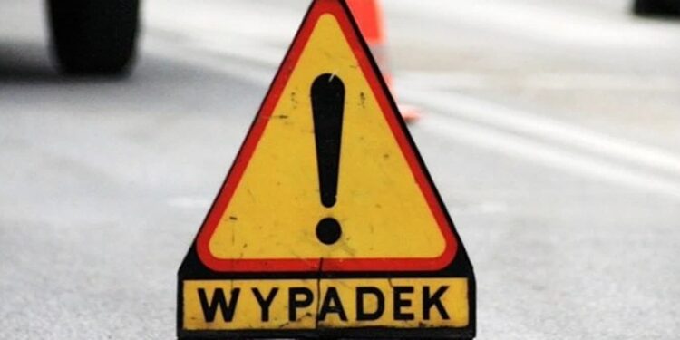 Sandomierz: Zderzenie dwóch osobówek na ul.Trześniowskiej