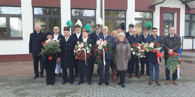 Tarnobrzeg: Hołd dla górniczej tradycji i historii siarki