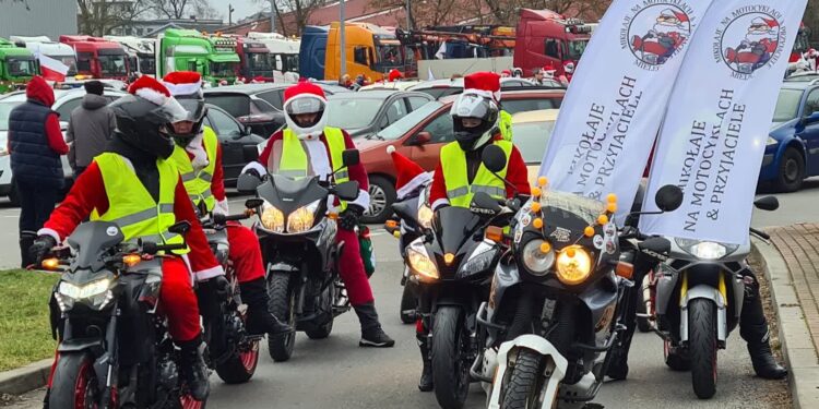 Dębica: Z Mikołajową dobrocią zagoszczą w Latoszynie