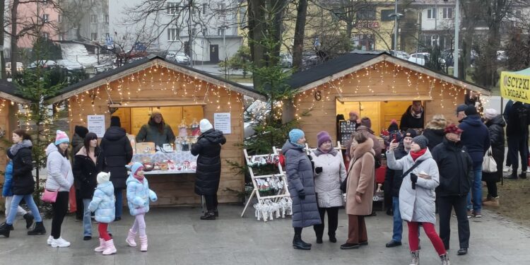Nowa Dęba. Świąteczny jarmark z atrakcjami