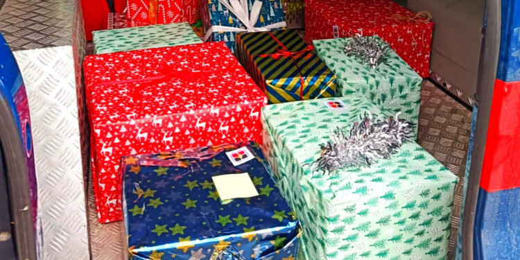 Stalowa Wola: Stalowowolskie Paczki Pomocy rozdane – spotkania pełne wzruszeń