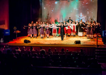 Połaniec: „Opowieść wigilijna” oczarowała mieszkańców