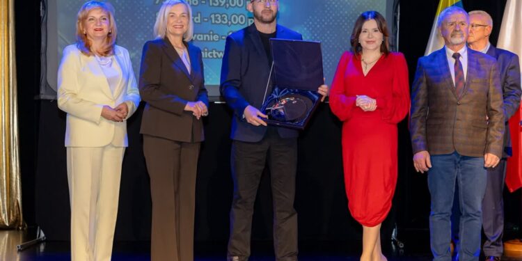 Świętokrzyskie zapasy ponownie na szczycie – podsumowanie współzawodnictwa sportowego dzieci i młodzieży