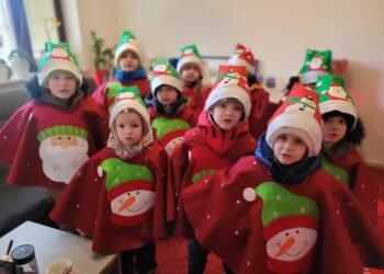 Sandomierz: Elfy odwiedziły redakcję Radia Leliwa