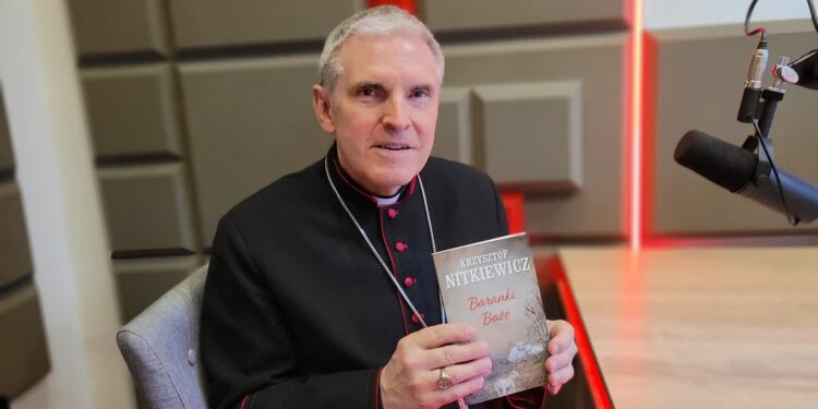 Sandomierz: „Baranki Boże” – najnowsza książka bpa Krzysztofa Nitkiewicza