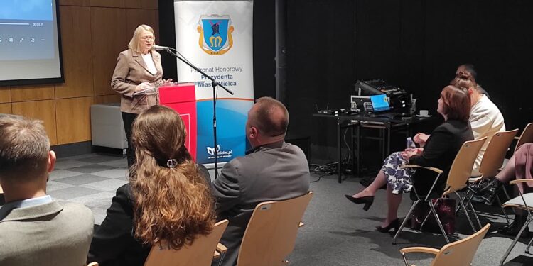 Mielec: Rozmawiano o budowaniu relacji…