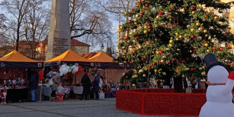 Nisko: Świąteczny Kiermasz że Światłem Pokoju