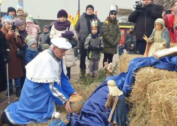 Tarnobrzeg. Gwieździsty Orszak Trzech Króli przeszedł ulicami miasta