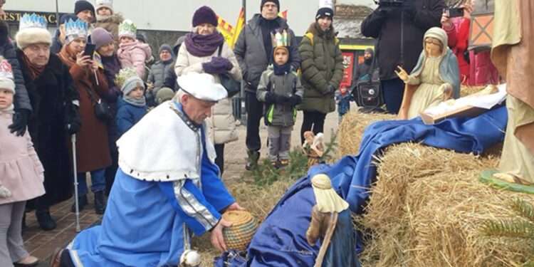 Tarnobrzeg. Gwieździsty Orszak Trzech Króli przeszedł ulicami miasta