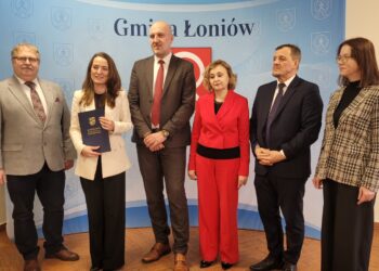 Łoniów: Są pieniądze na kanalizację i wodociągi