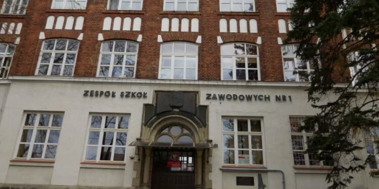 Mielec: Będą się uczyć pilotowania bezzałogowych statków powietrznych